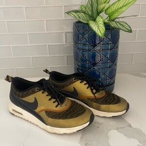 Nike Air Max Thea Sneakers
